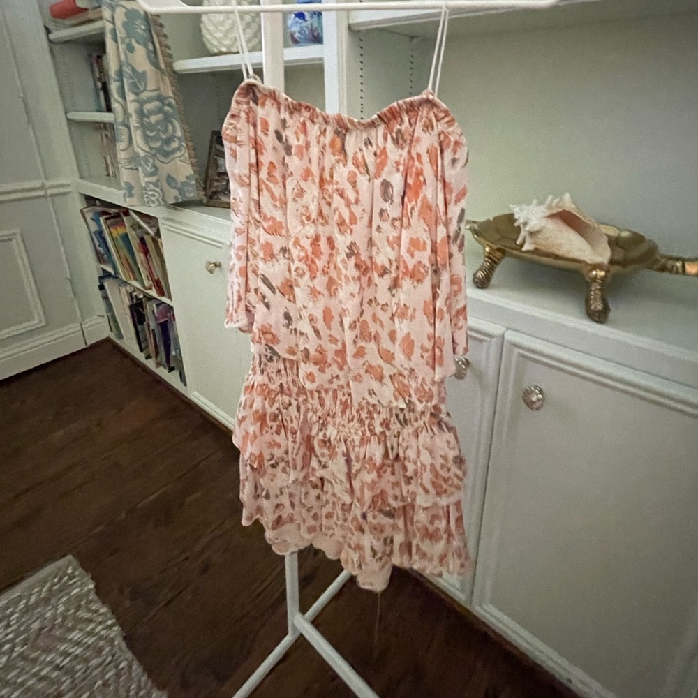 Abstract Romper